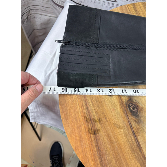 Women's Clarks Black Leather Knee-High Boots Size 9 - Picture 11 of 13